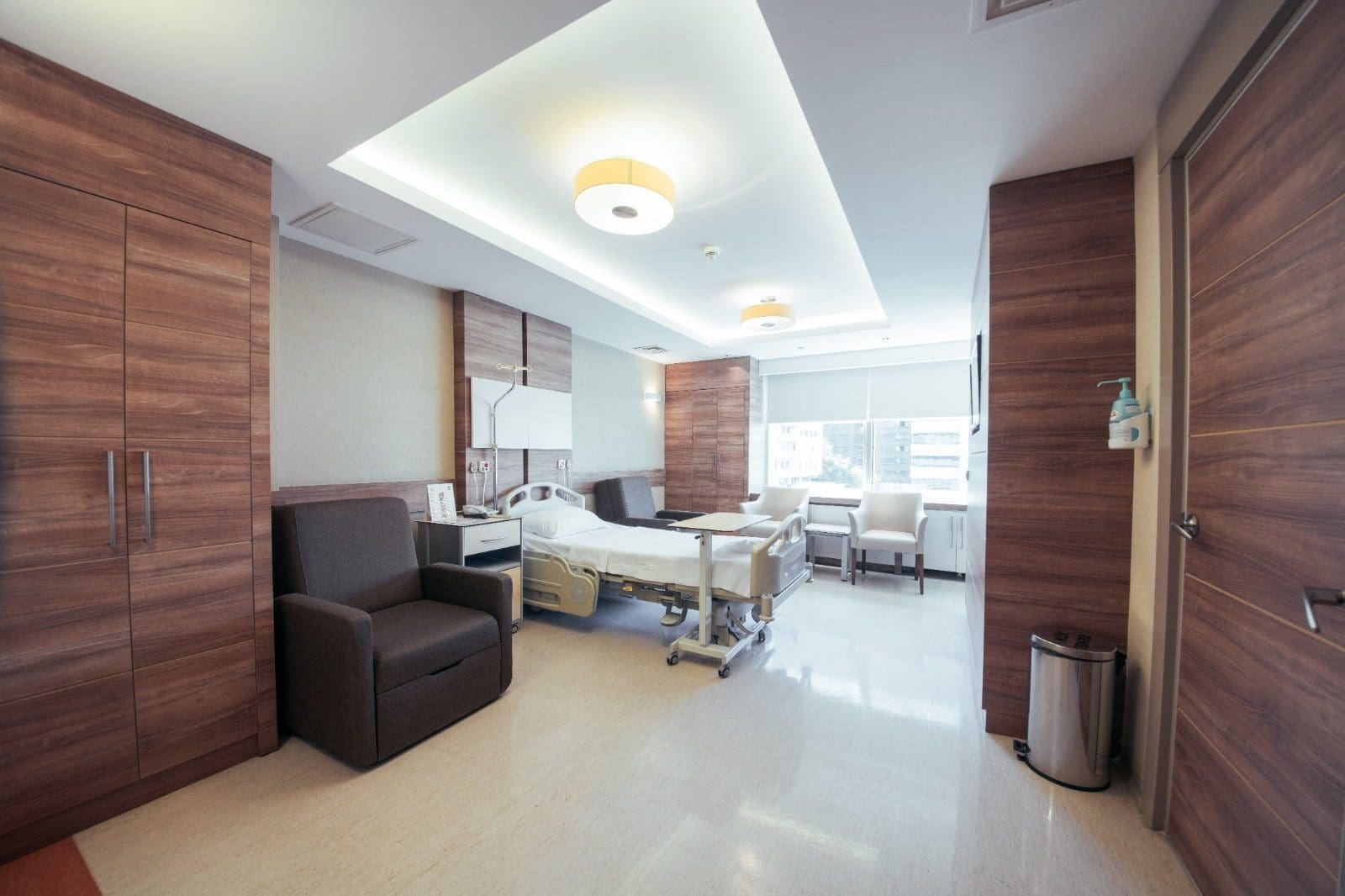 Clinic İstanbul Cerrahi Hastanesi