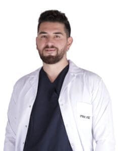 Доктор Kıvanç Emre Davun