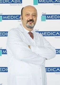 Проф. Halil Özgüç