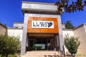 Стоматологічна клініка Luwi Dental Clinic